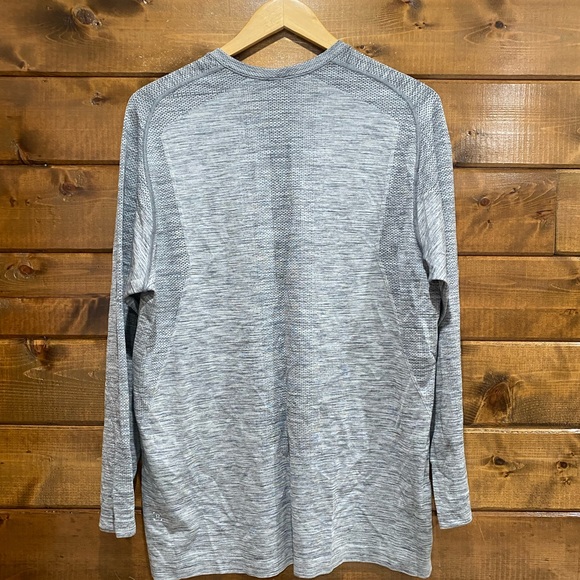 Lululemon Heathered Grey Metal Vent Tech Long Sleeve Shirt - Picture 3 of 6